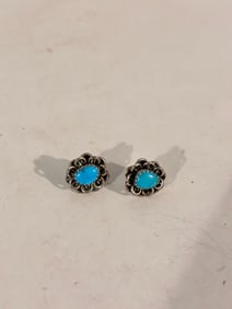 Vintage  Sterling Silver Turquoise post Earrings