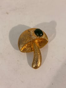 Vintage Gold tone Mushroom Brooch