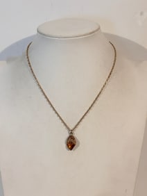 Vintage Swarovski Crystal pendant Necklace 16"