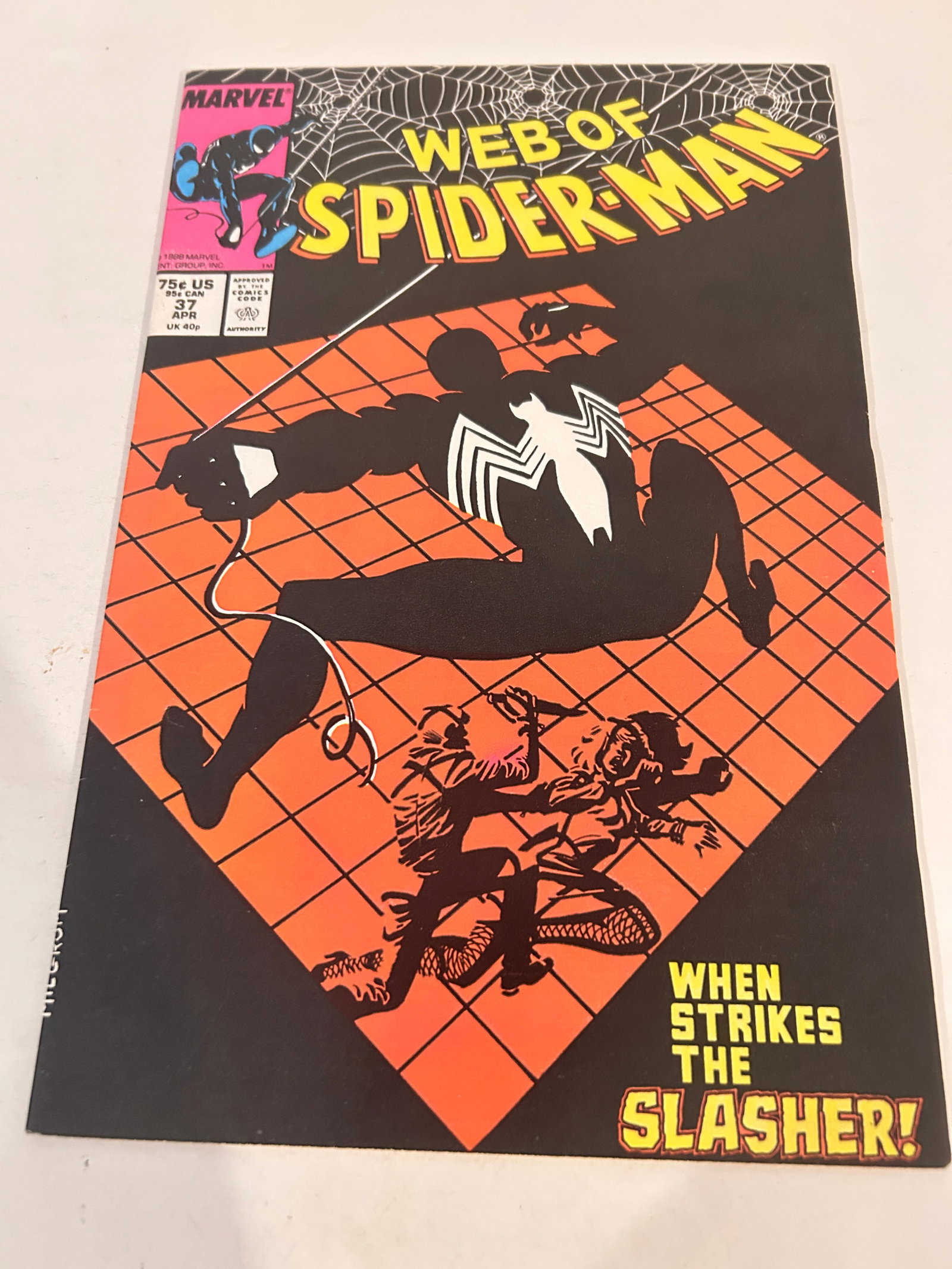 Vintage Comic Book Web Of Spider-Man # 37: Vintage Comic Book Web Of Spider-Man # 37 Please view all photos as they are part of the description and condition of this Item, Feel free to contact me with questions or picture requests! Used Item A