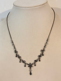 Vintage Silver Tone Necklace 16"