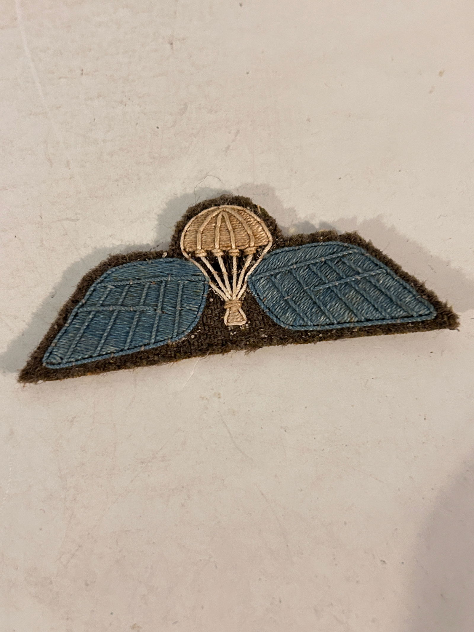 WWII style British Army Parachute / Paratrooper Cloth Jump Wings patch (1 of 3)