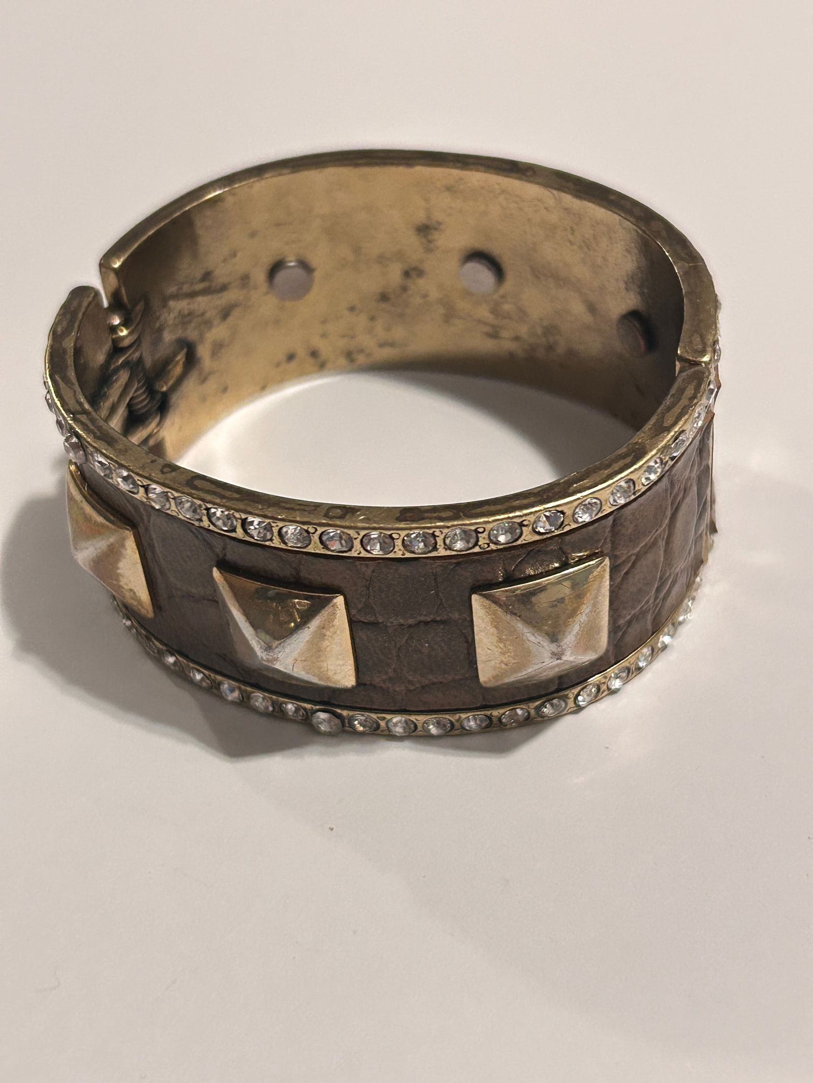 Vintage Leather Rhinestone hinged Bracelet 7" (1 of 3)
