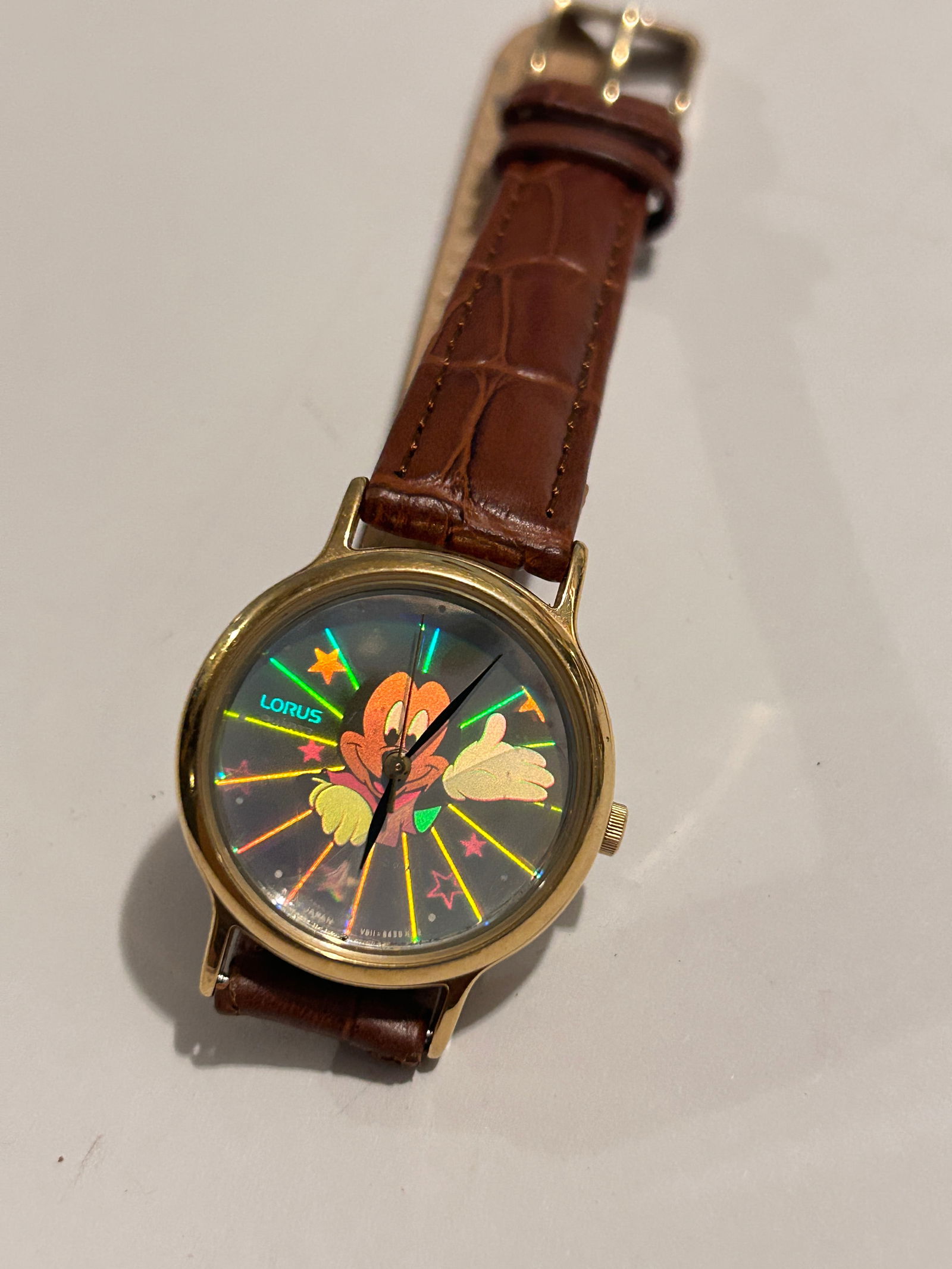 Vintage Lorus Mickey mouse Watch working 1130 slight scratches (1 of 5)