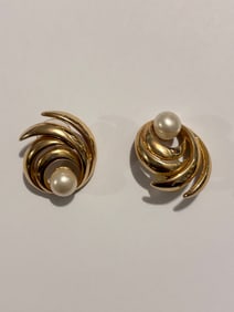 Vtg Signed Chr DIOR Goldtone Faux Pearl Pierced Earrings