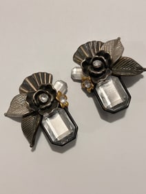 Vintage Fashion Acrylic floral Earrings