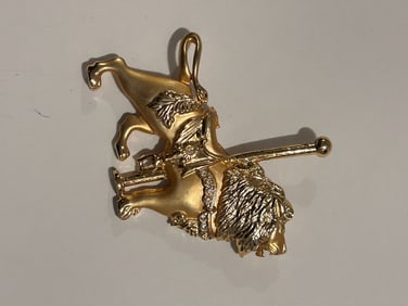 Vintage Gold tone lion Brooch