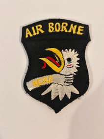 PATCH - 82nd Airborne Strangles the 101st Screaming Eagle - Vietnam War