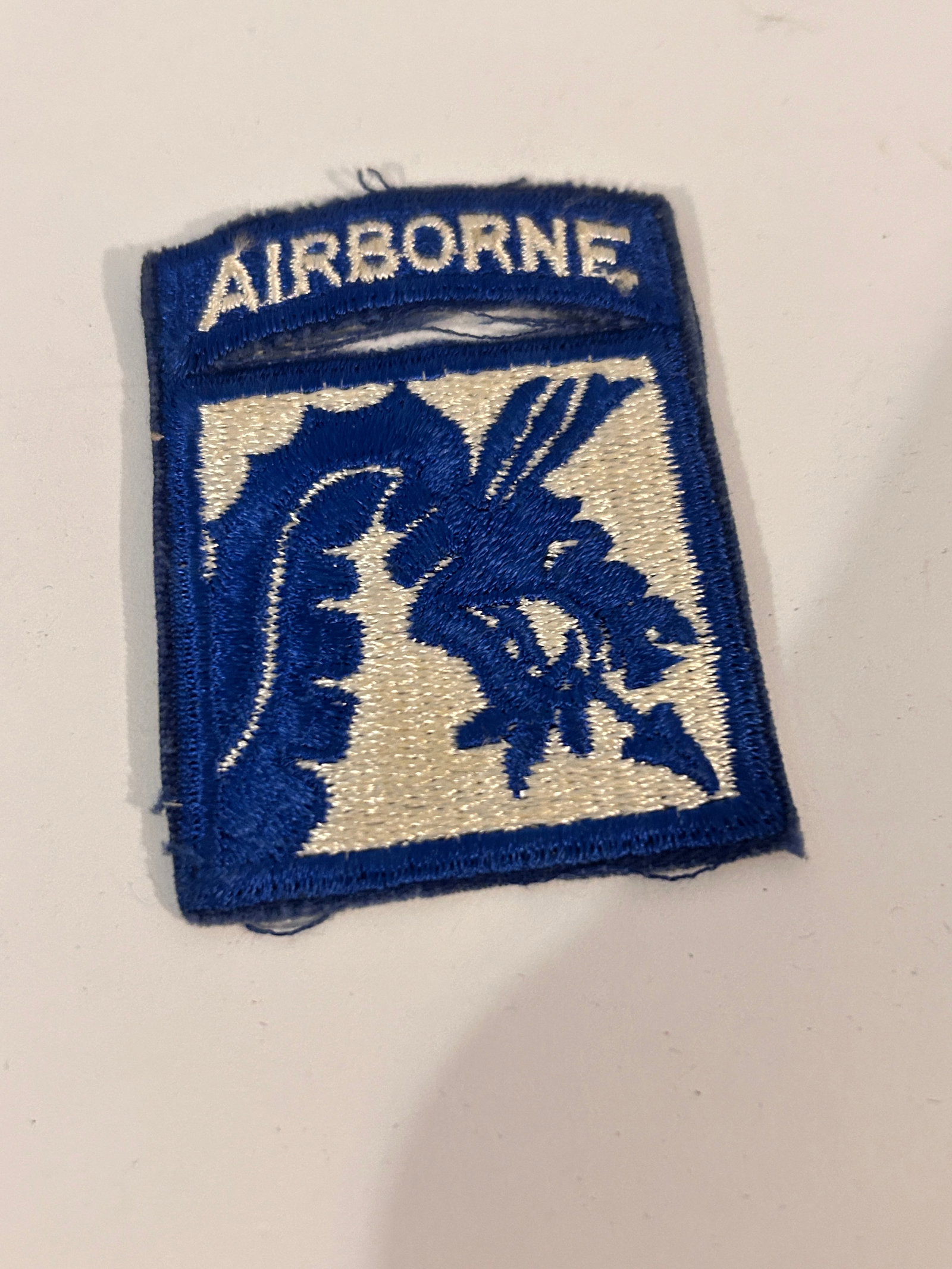 WW2 XVIII 18th U.S. Airborne Army Corps right arm combat service 1 peice pattern: WW2 XVIII 18th U.S. Airborne Army Corps right arm combat service 1 peice pattern Please view all photos as they are part of the description and condition of this Item, Feel free to contact me with que