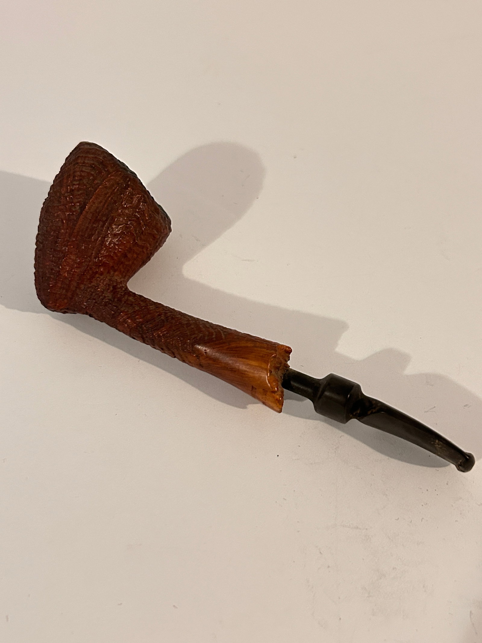 Gorgeous Hand Carved Estate Tobacco Smoking Pipe Briarwood Denmark: Gorgeous Hand Carved Estate Tobacco Smoking Pipe Briarwood Denmark Please view all photos as they are part of the description and condition of this Item, Feel free to contact me with questions or pict
