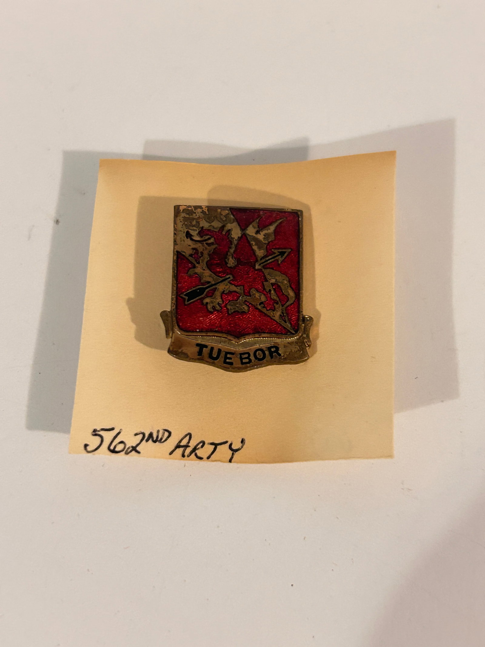 Original: Prewar/WW2 562nd Coast Artillery DI / DUI / crest SB, NHM: Original: Prewar/WW2 562nd Coast Artillery DI / DUI / crest SB, NHM Please view all photos as they are part of the description and condition of this Item, Feel free to contact me with questions or pic