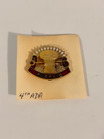 Military Memorabilia 4th Air Defence Artillary Crest AUDACIA Vintage Pin
