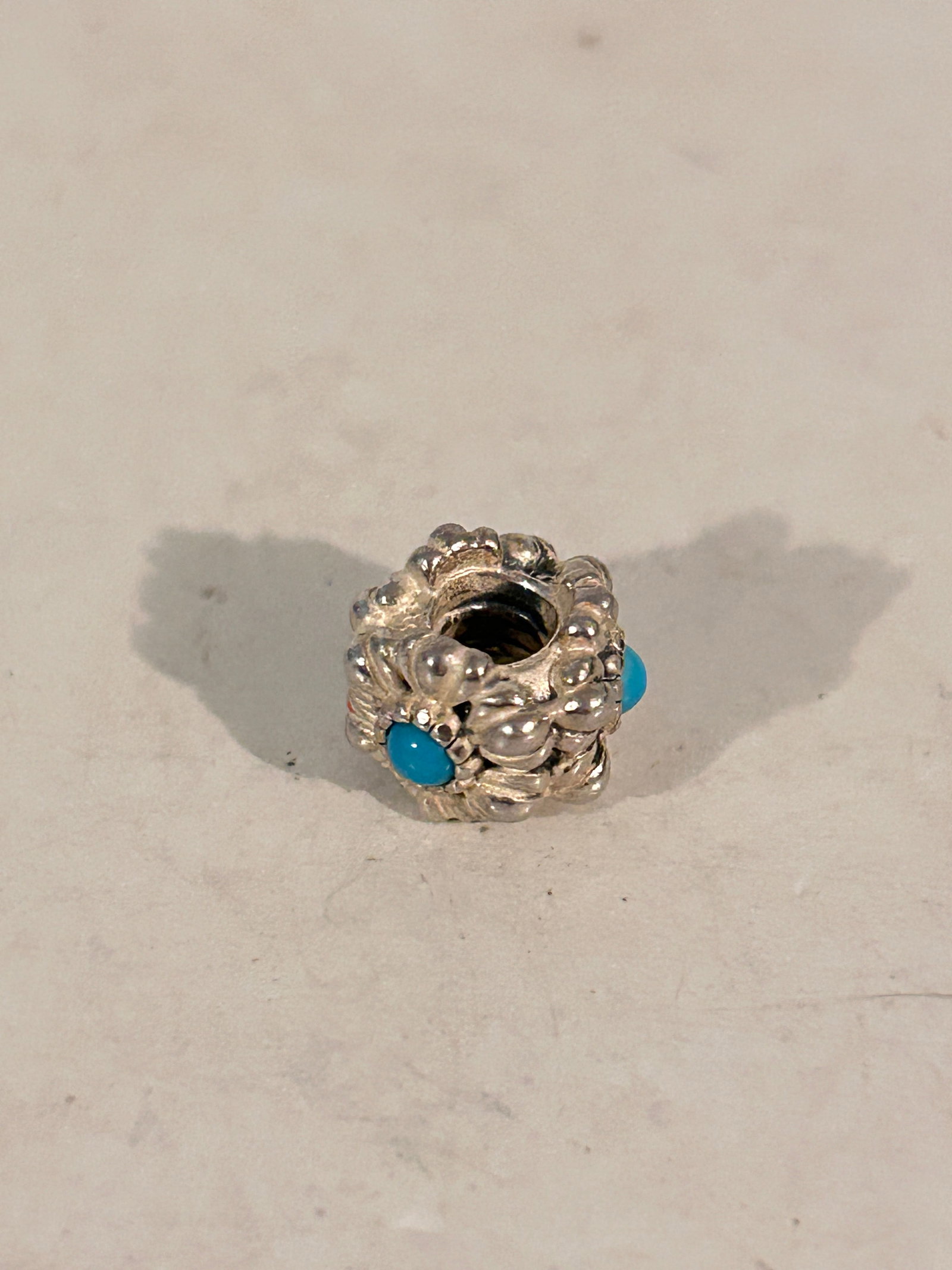 Vintage Sterling Silver Pandora Charm: Vintage Sterling Silver Pandora Charm Please view all photos as they are part of the description and condition of this Item, Feel free to contact me with questions or picture requests! Used Item AS IS