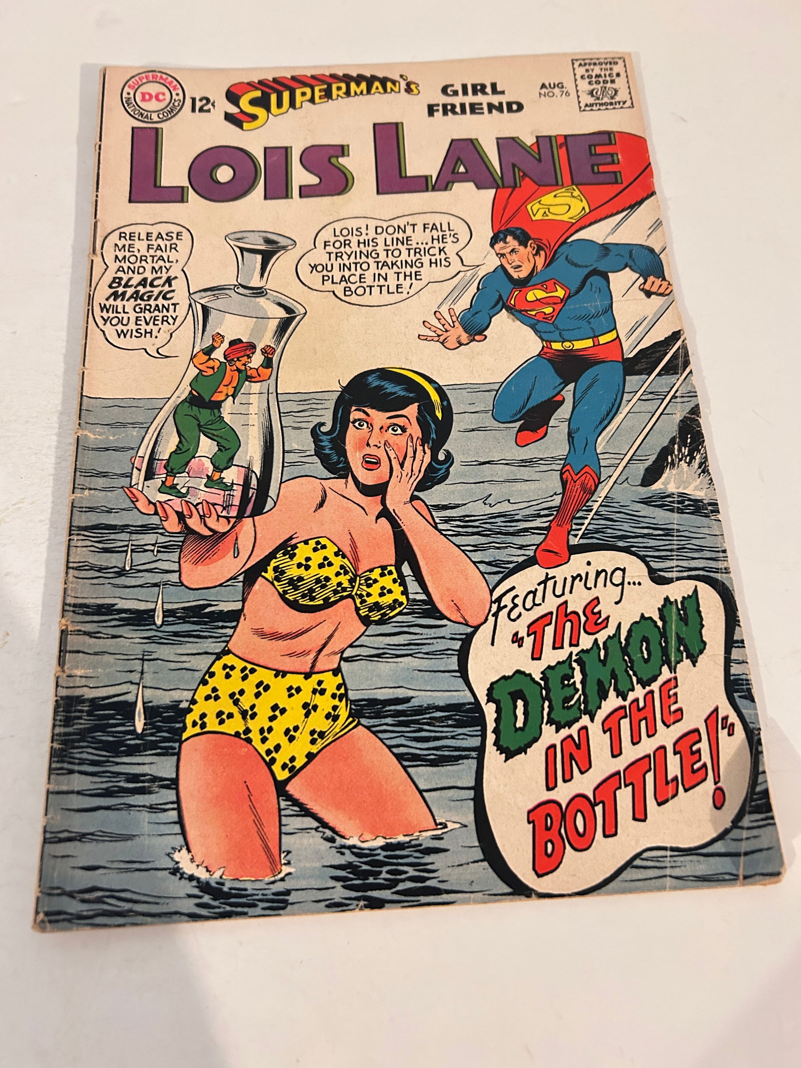 Vintage Comic Book Supermans Girl Friend Lois Lane # 76: Vintage Comic Book Supermans Girl Friend Lois Lane # 76 Please view all photos as they are part of the description and condition of this Item, Feel free to contact me with questions or picture request