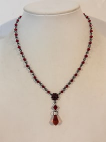 Vintage Claires bead Necklace 17"