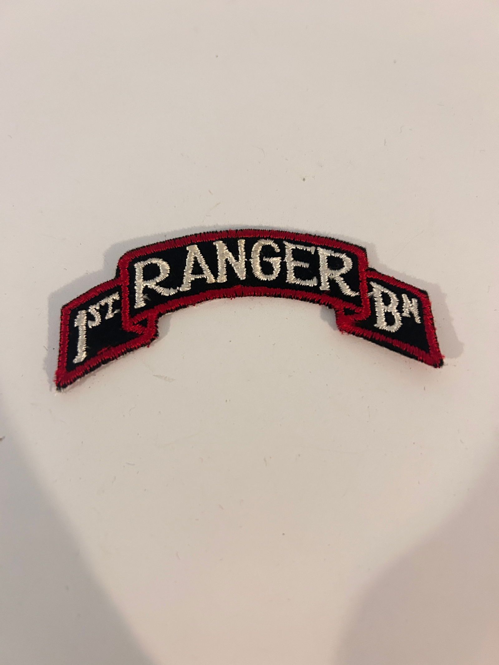 US Army 1st Ranger Battalion shoulder Patch (1 of 3)