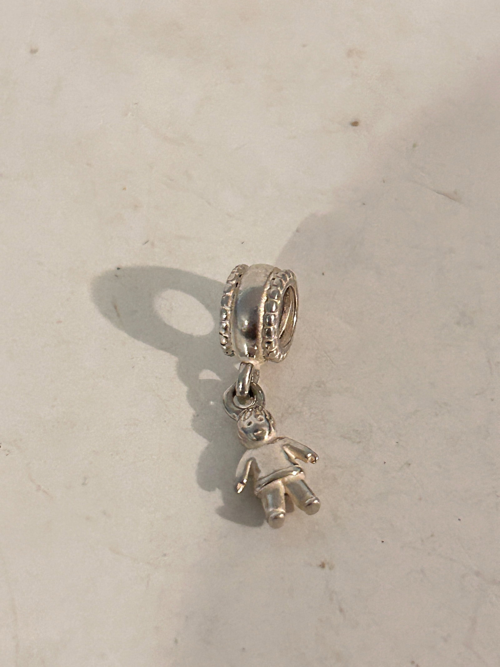 Vintage Sterling Silver Pandora Charm: Vintage Sterling Silver Pandora Charm Please view all photos as they are part of the description and condition of this Item, Feel free to contact me with questions or picture requests! Used Item AS IS