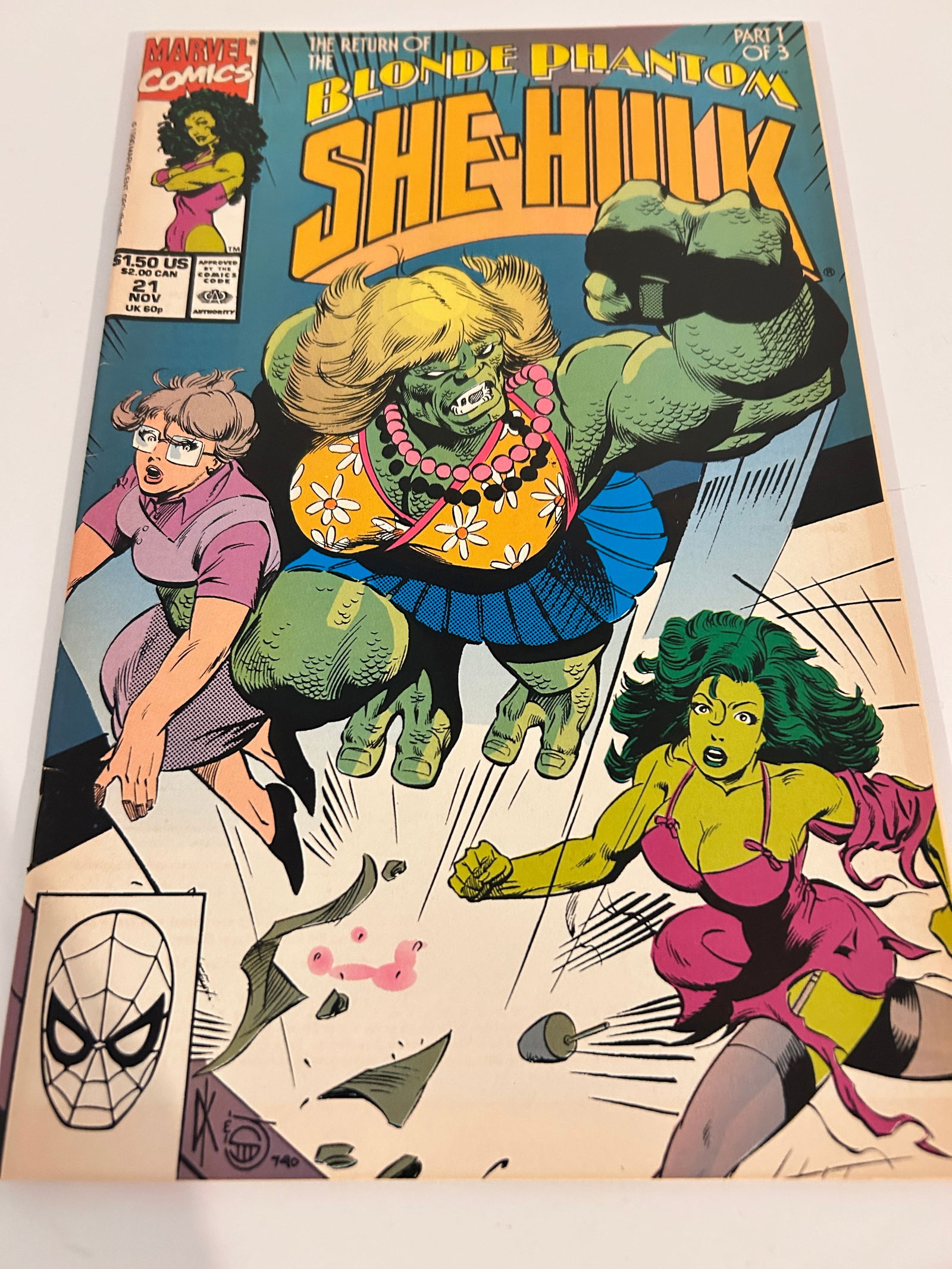 Vintage Comic Book She-Hulk # 21 (1 of 2)