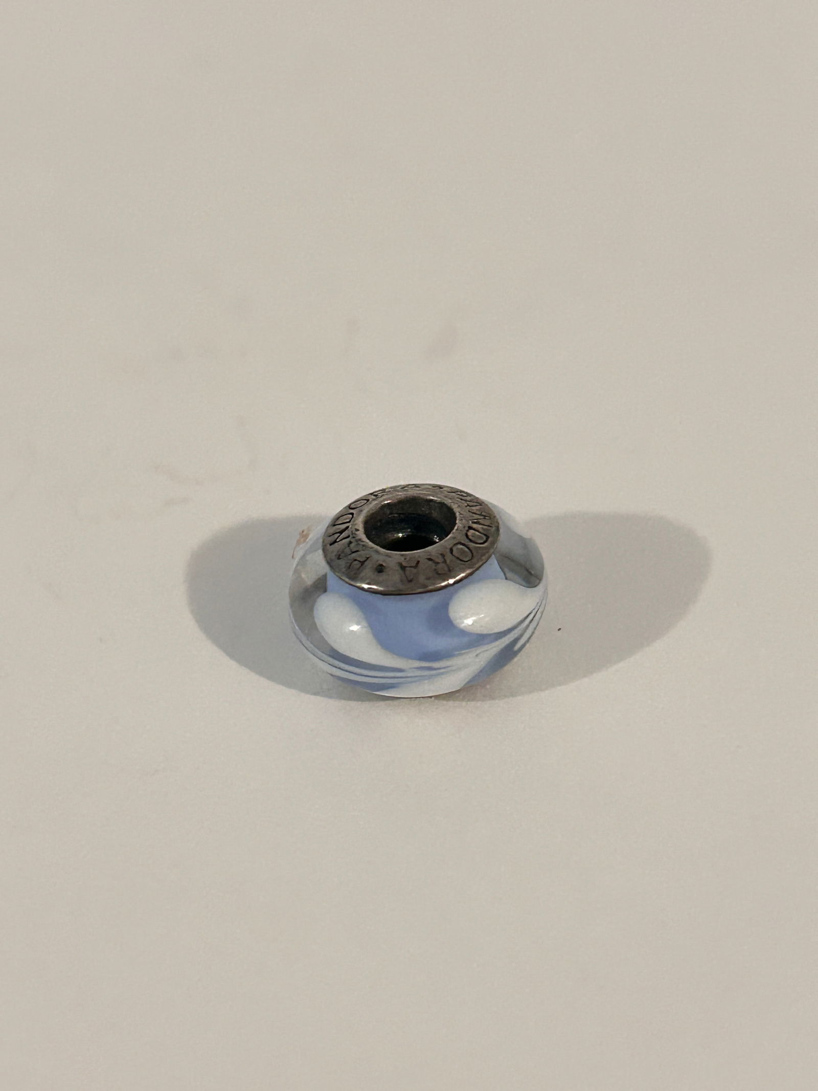 Vintage Pandora Sterling Silver Charm: Vintage Pandora Sterling Silver Charm Please view all photos as they are part of the description and condition of this Item, Feel free to contact me with questions or picture requests! Used Item AS IS