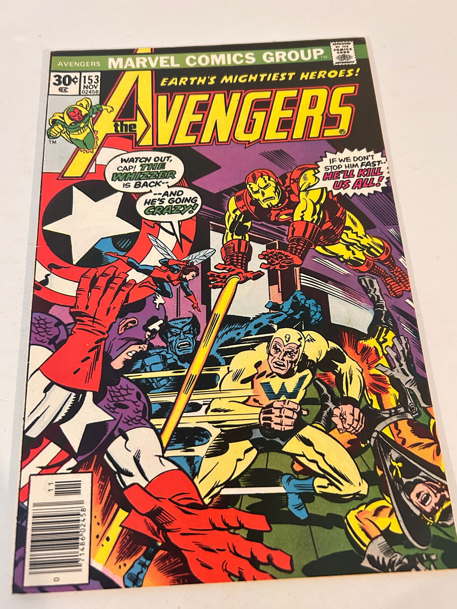 Vintage Comic Book The Avengers # 153: Vintage Comic Book The Avengers # 153 Please view all photos as they are part of the description and condition of this Item, Feel free to contact me with questions or picture requests! Used Item AS IS