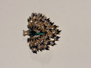 Vintage peacock Brooch