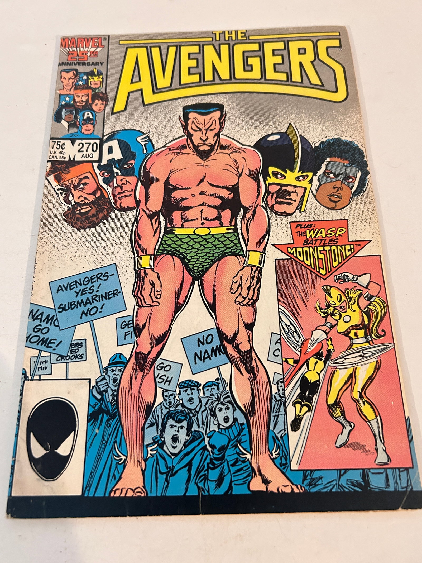 Vintage Comic Book The Avengers # 270: Vintage Comic Book The Avengers # 270 Please view all photos as they are part of the description and condition of this Item, Feel free to contact me with questions or picture requests! Used Item AS IS