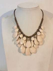 Vintage white bead Acrylic Necklace 15"