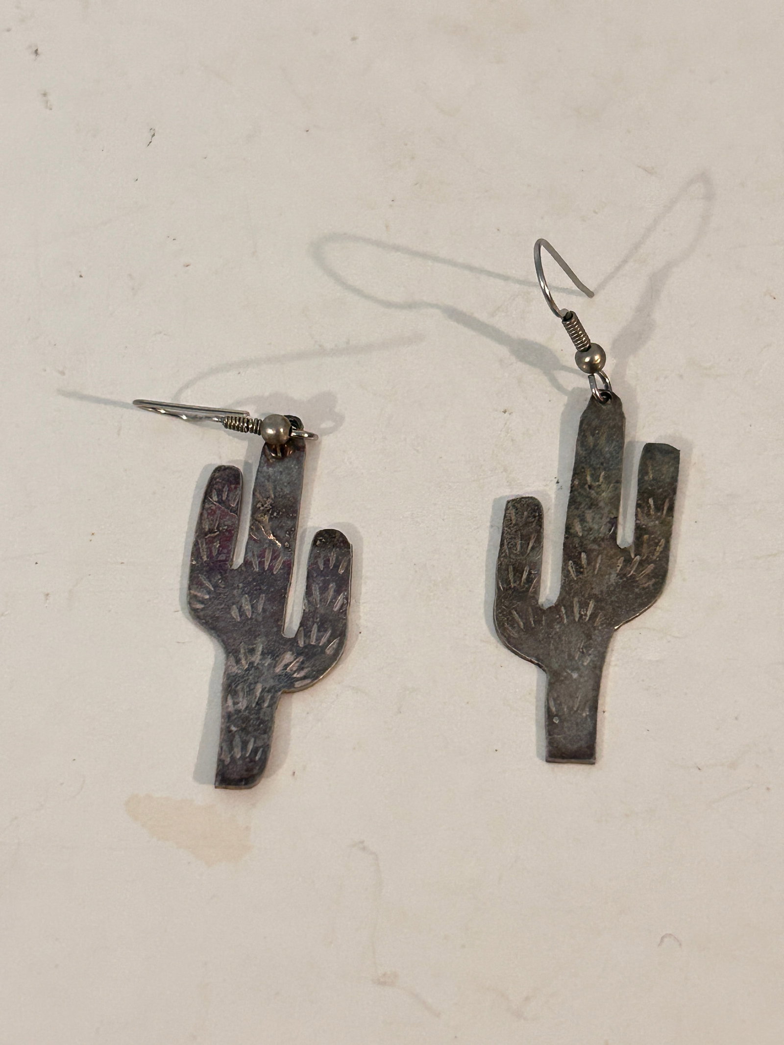 Vintage Sterling Silver Mexico Cactus Earrings: Vintage Sterling Silver Mexico Cactus Earrings Please view all photos as they are part of the description and condition of this Item, Feel free to contact me with questions or picture requests! Used I