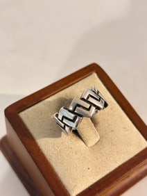 Vintage Sterling Silver Modernist heavy Ring Size 6