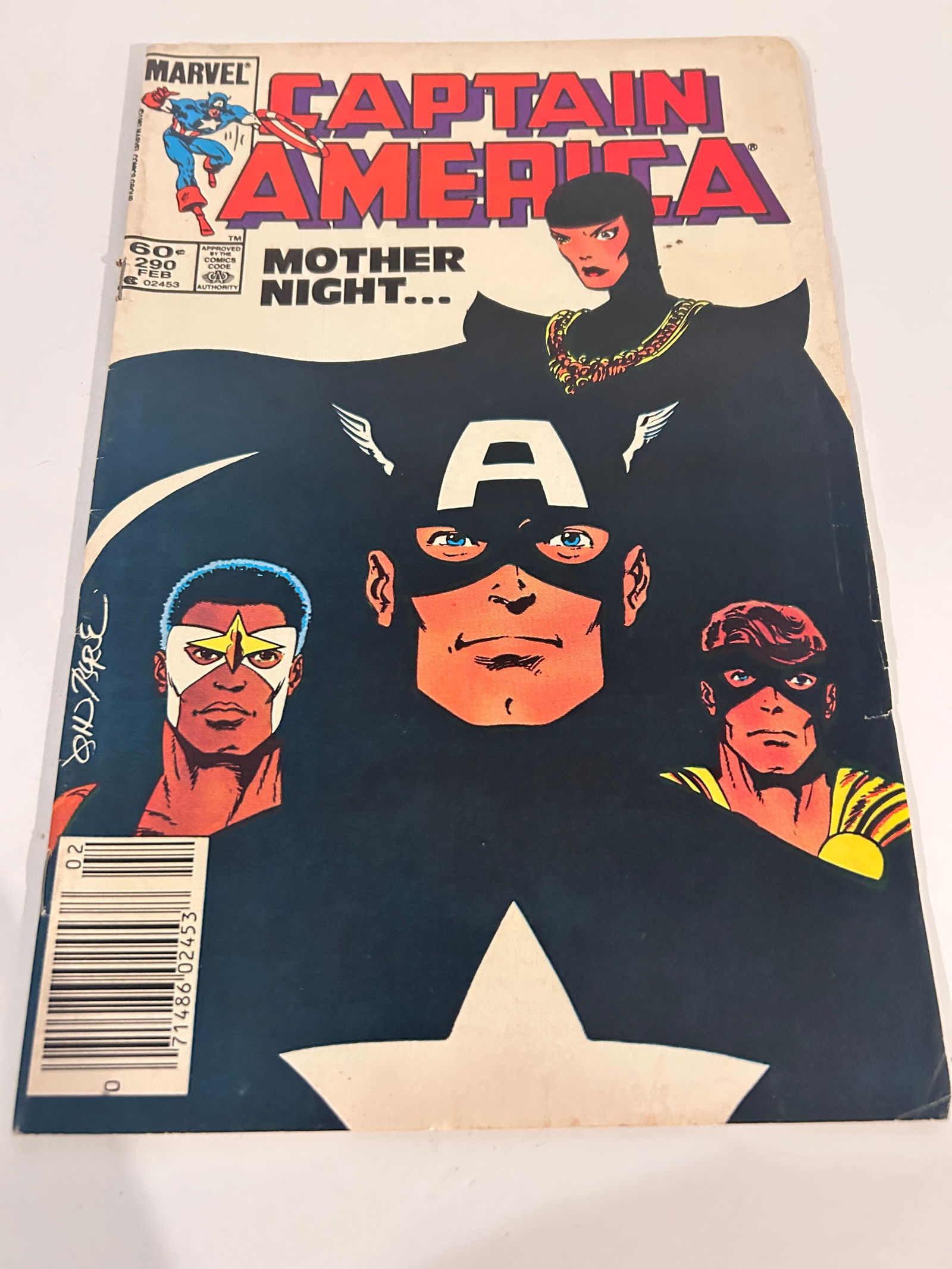 Vintage Comic Book Captain America # 290: Vintage Comic Book Captain America # 290 Please view all photos as they are part of the description and condition of this Item, Feel free to contact me with questions or picture requests! Used Item AS