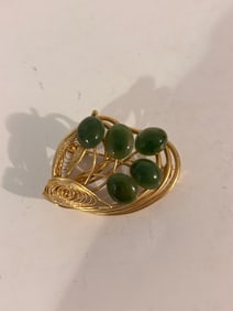 Vintage Gold tone Brooch