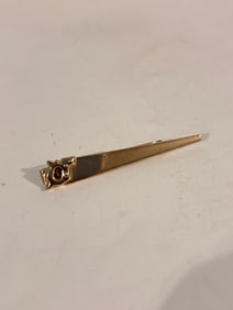 Vintage Gold tone hand saw tie swank clip