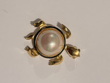 Vintage Faux Pearl Turtle Brooch