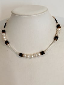 Vintage bead Necklace Sz 15"