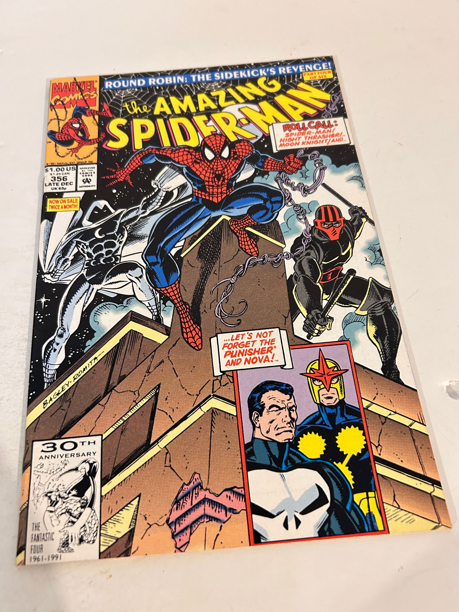 Vintage Comic Book The Amazing Spider-man # 356: Vintage Comic Book The Amazing Spider-man # 356 Please view all photos as they are part of the description and condition of this Item, Feel free to contact me with questions or picture requests! Used