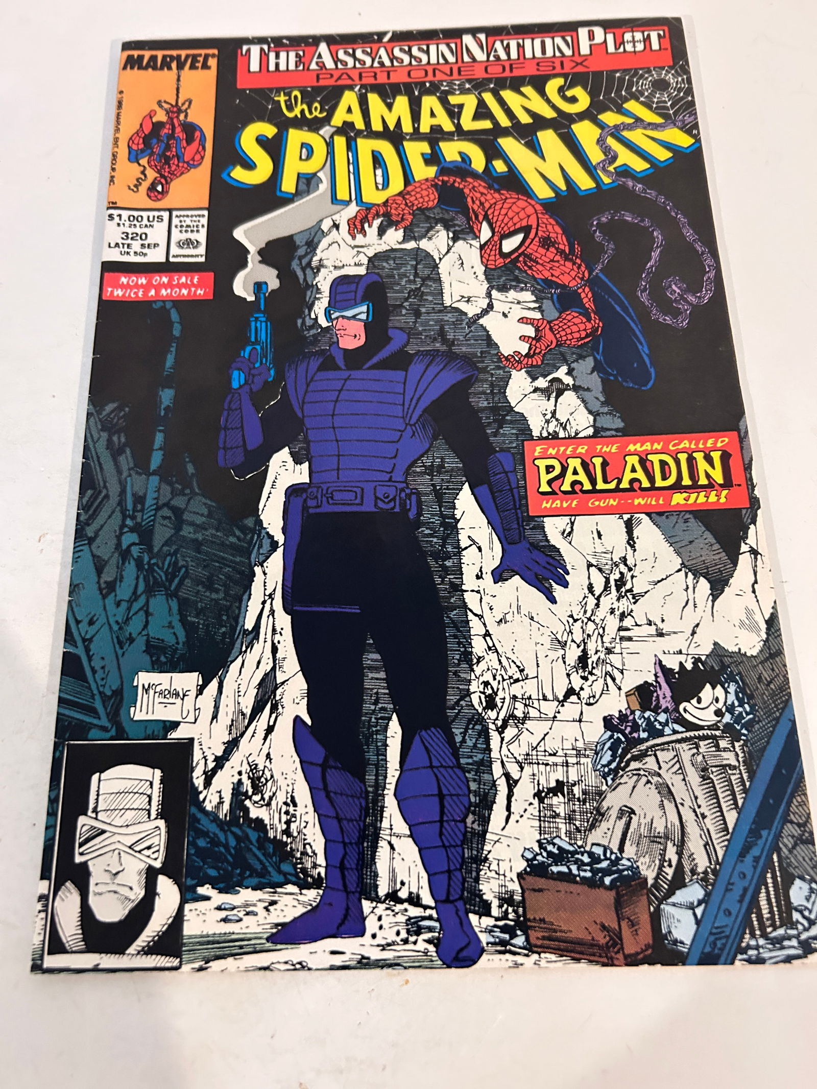 Vintage Comic Book The Amazing Spider-man # 320: Vintage Comic Book The Amazing Spider-man # 320 Please view all photos as they are part of the description and condition of this Item, Feel free to contact me with questions or picture requests! Used