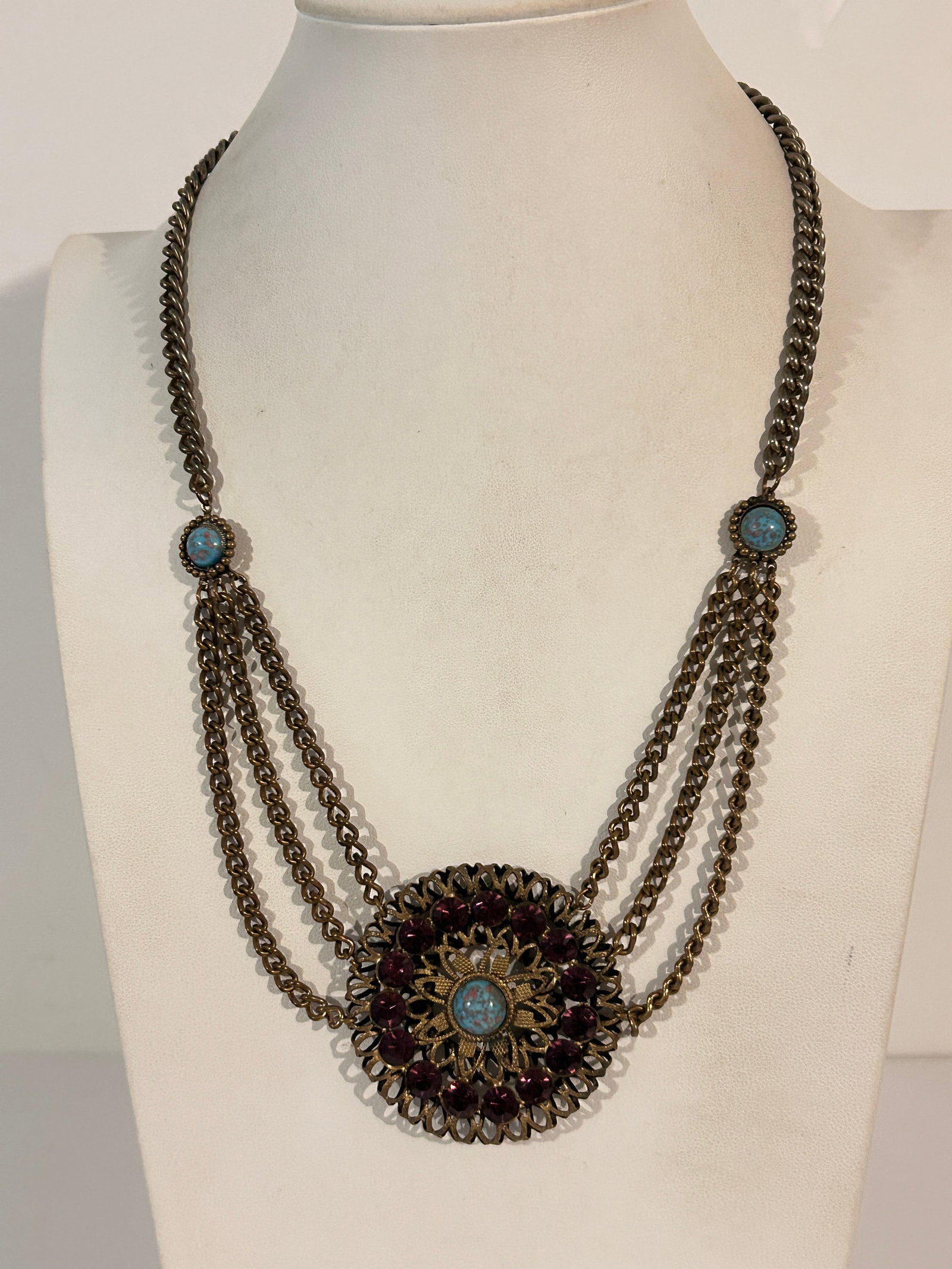 Vintage Kandell Marcus old Brass Necklace Sz 19": Vintage Kandell Marcus old Brass Necklace Sz 19" Please view all photos as they are part of the description and condition of this Item, Feel free to contact me with questions or picture requests! Used