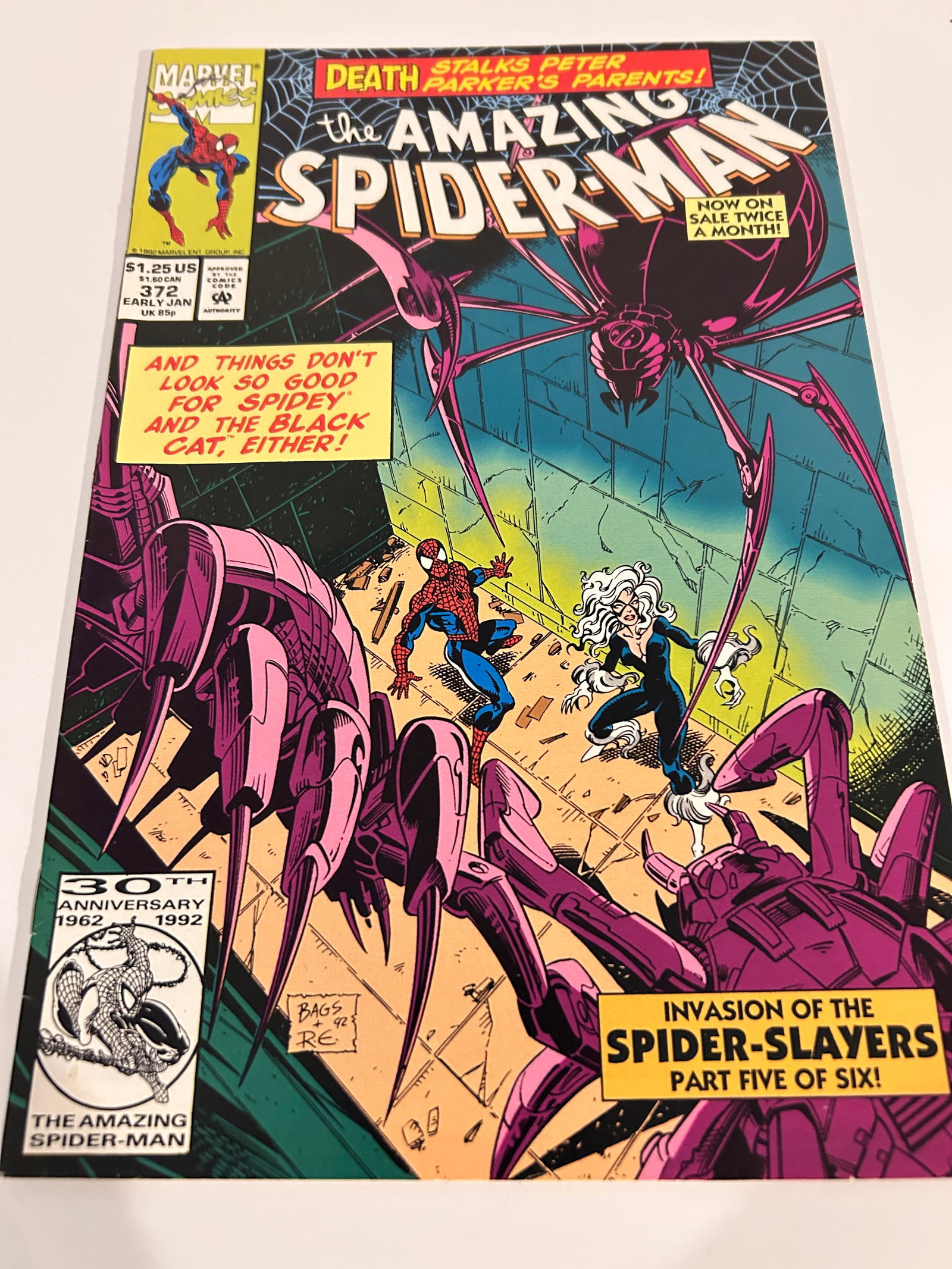 Vintage Comic Book The Amazing Spider-Man # 372 (1 of 2)