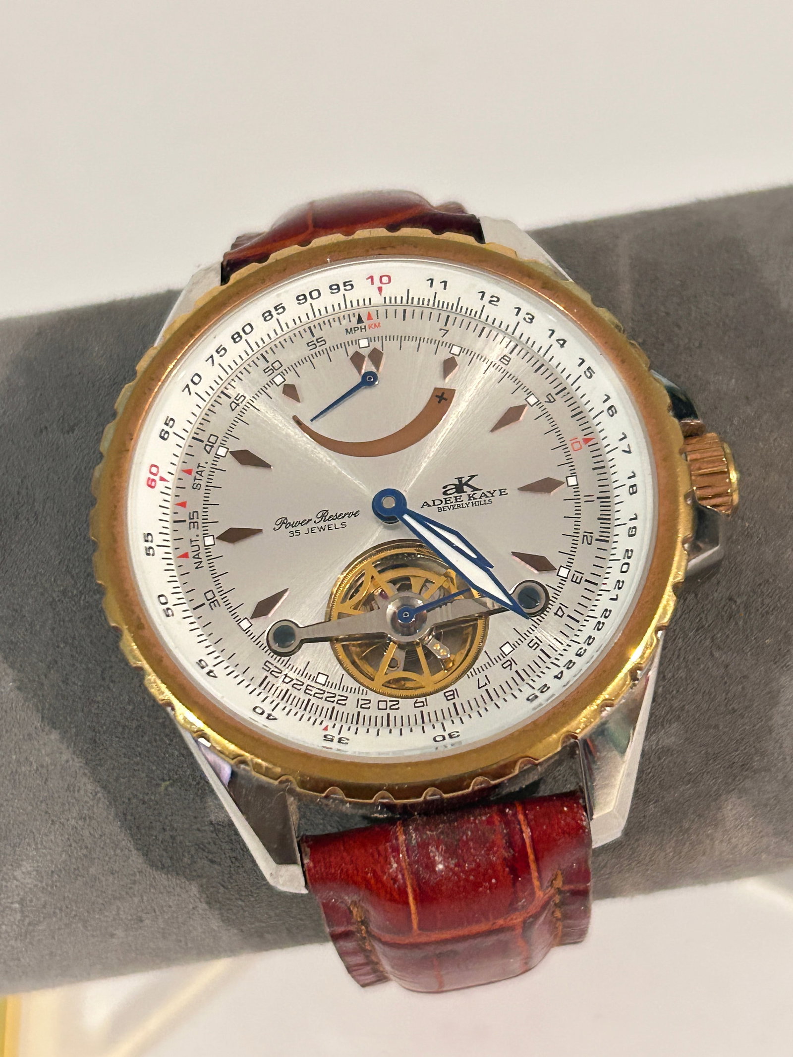 Adee Kaye Beverly Hills Men’s Chronograph 35 Jewels Watch Like New: Adee Kaye Beverly Hills Men’s Chronograph 35 Jewels Watch Like New Please view all photos as they are part of the description and condition of this Item, Feel free to contact me with questions or pi