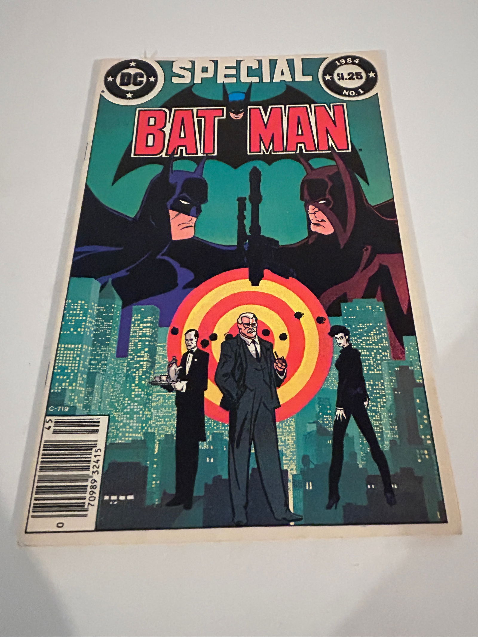 Vintage Comic Book Bat Man Special # 1 (1 of 2)