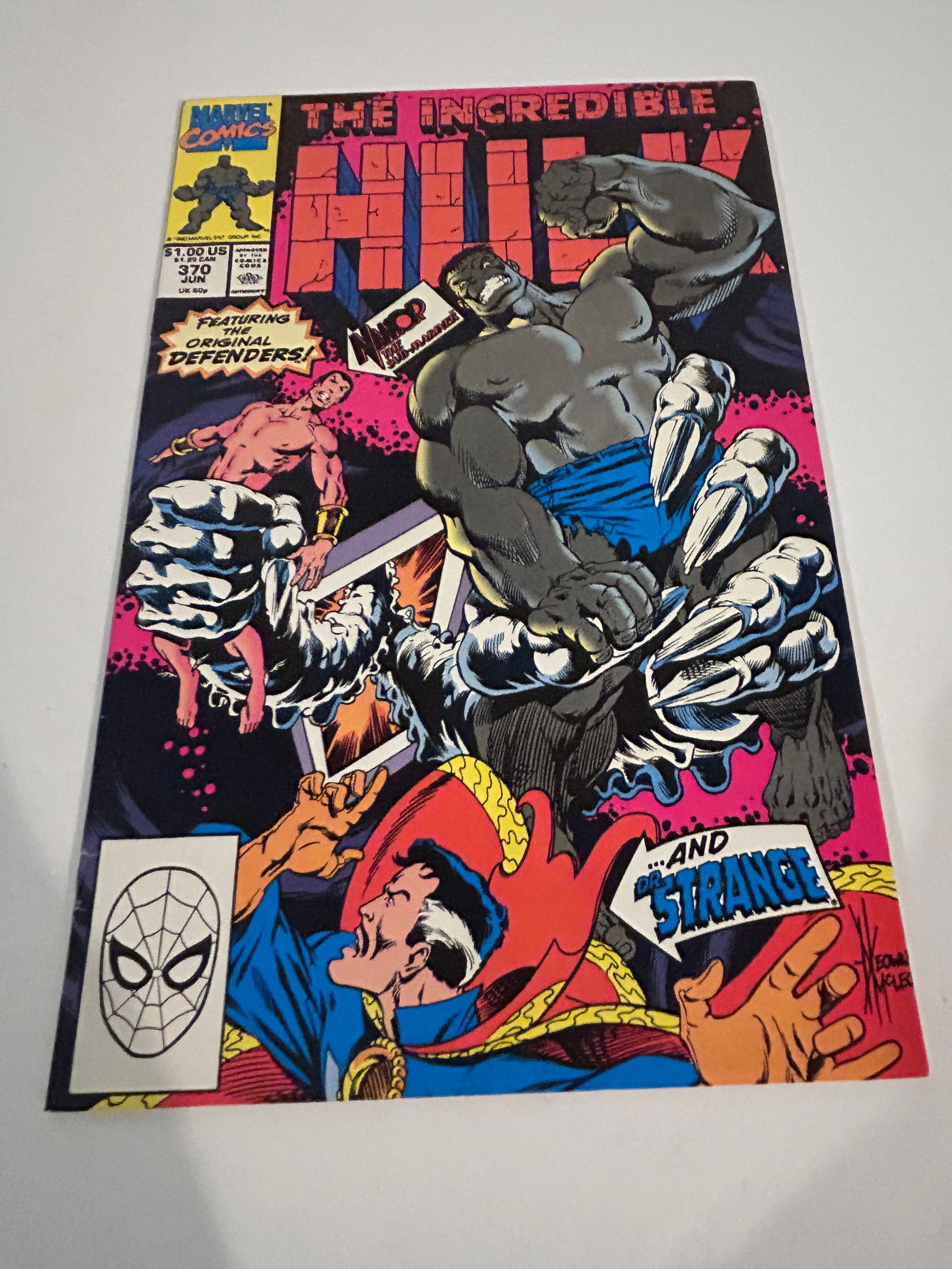 Vintage Comic Book the Incredible Hulk # 370: Vintage Comic Book the Incredible Hulk # 370 Please view all photos as they are part of the description and condition of this Item, Feel free to contact me with questions or picture requests! Used Ite