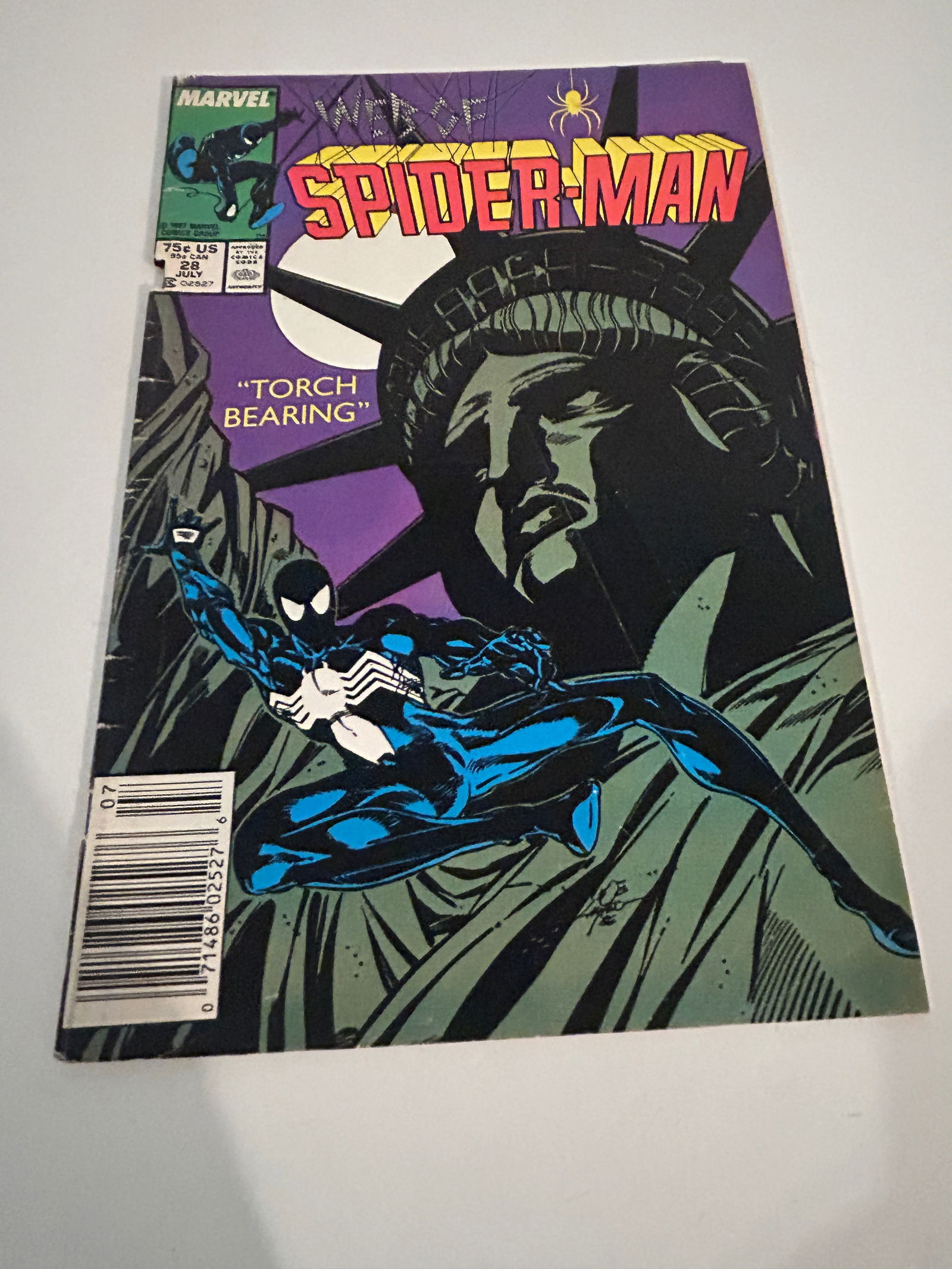 Vintage Comic Book Web of Spider-Man # 28: Vintage Comic Book Web of Spider-Man # 28 Please view all photos as they are part of the description and condition of this Item, Feel free to contact me with questions or picture requests! Used Item A