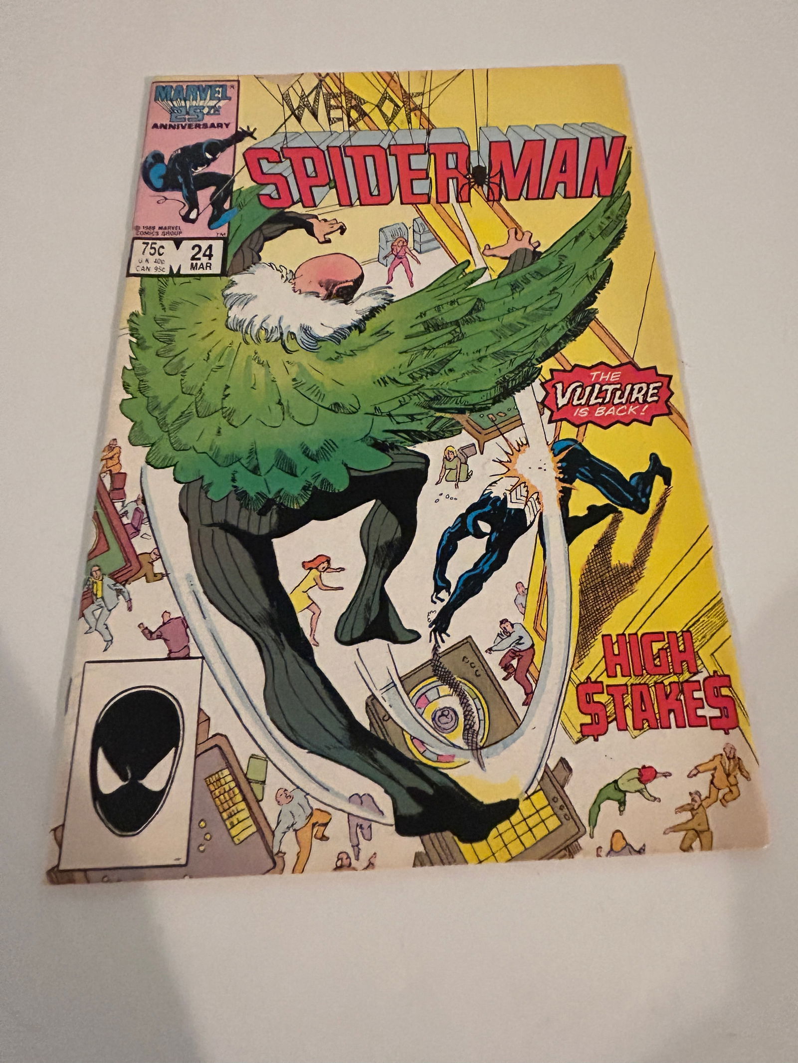 Vintage Comic Book Web of Spider-Man # 24: Vintage Comic Book Web of Spider-Man # 24 Please view all photos as they are part of the description and condition of this Item, Feel free to contact me with questions or picture requests! Used Item A