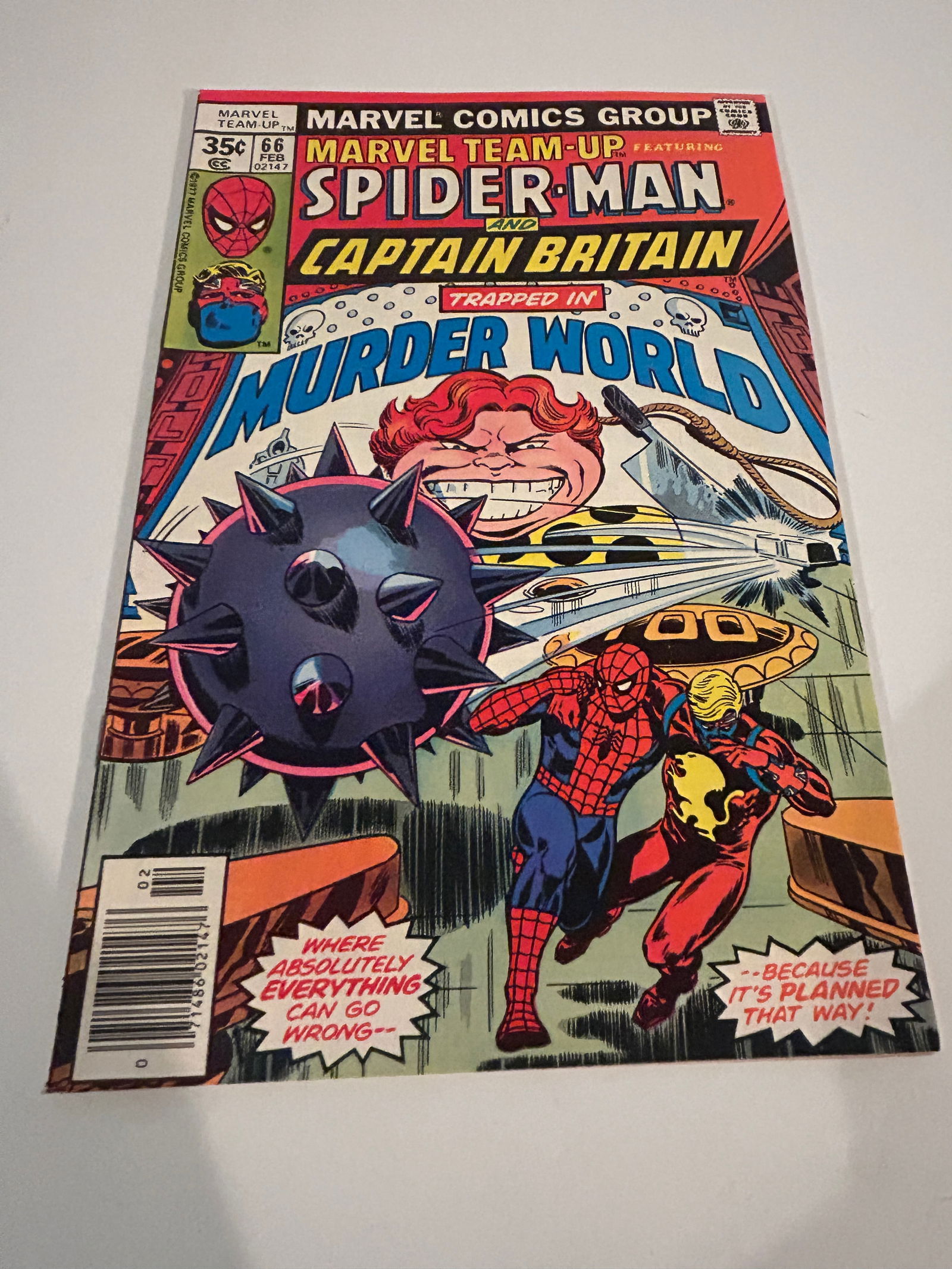 Vintage Comic Book Marvel Team - Up # 66: Vintage Comic Book Marvel Team - Up # 66 Please view all photos as they are part of the description and condition of this Item, Feel free to contact me with questions or picture requests! Used Item AS