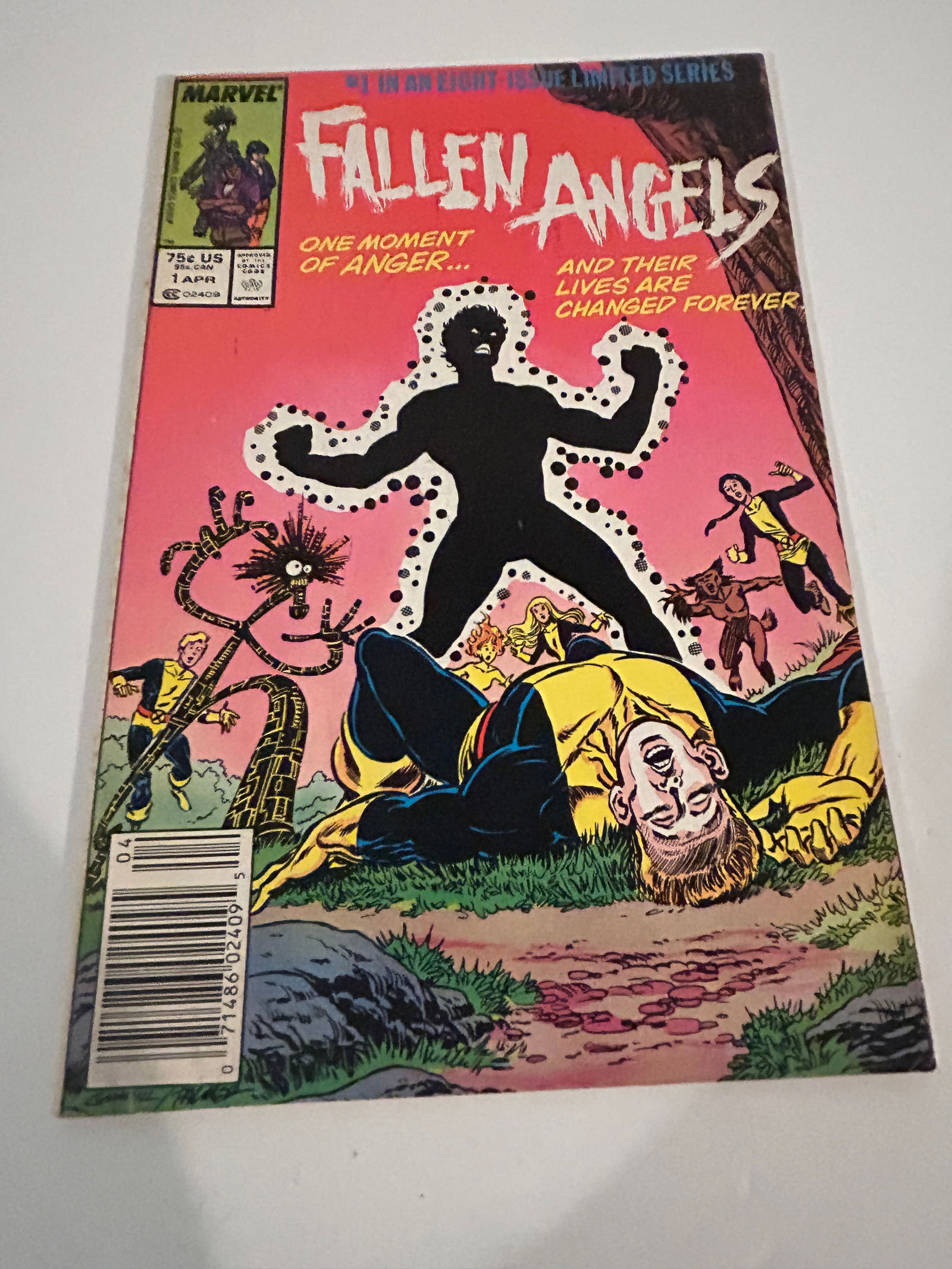 Vintage Comic Book Fallen Angels # 1 (1 of 2)