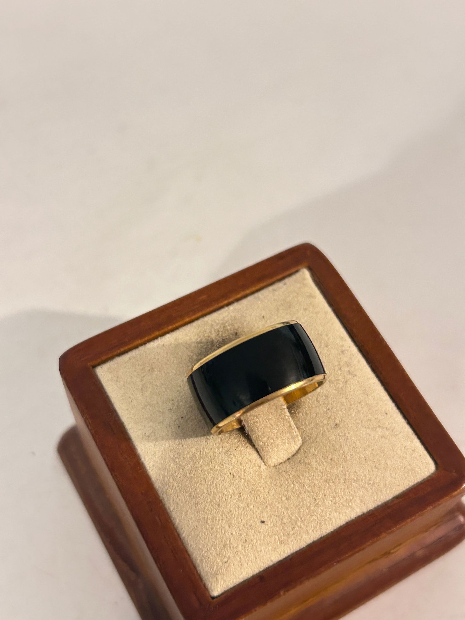 Vintage enamel Japan Costume Ring Sz 7 (1 of 4)