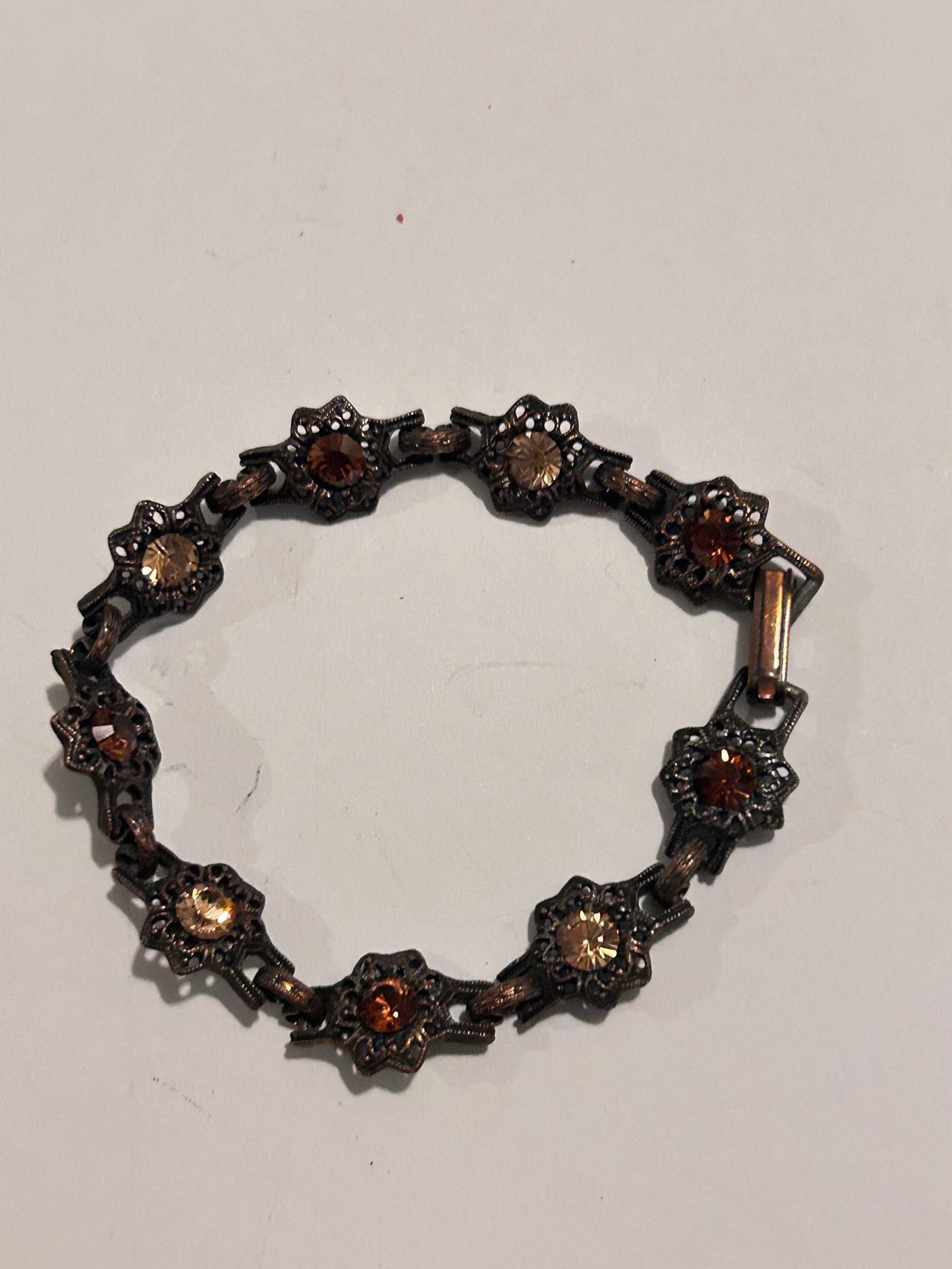 Vintage Filigree rhinestone Bracelet 7": Vintage Filigree rhinestone Bracelet 7" Please view all photos as they are part of the description and condition of this Item, Feel free to contact me with questions or picture requests! Used Item AS 