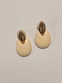 Vintage Gold tone Acrylic Fashion Earrings