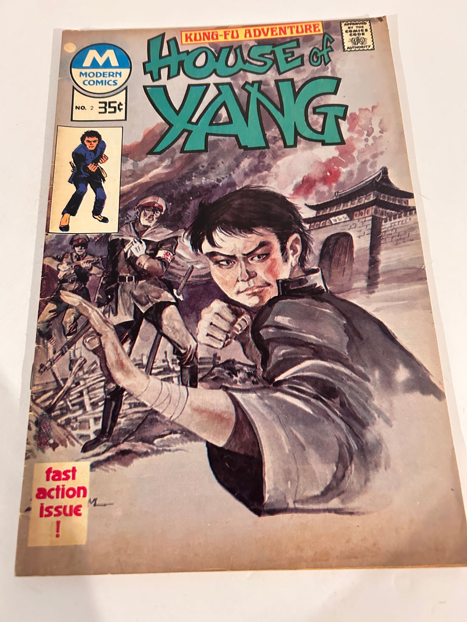 Vintage Comic Book House of Yang # 2: Vintage Comic Book House of Yang # 2 Please view all photos as they are part of the description and condition of this Item, Feel free to contact me with questions or picture requests! Used Item AS IS