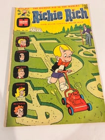Vintage Comic Book Richie Rich # 123